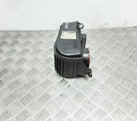 Mercedes-Benz C W203 Intake resonator A2710900804 0906823