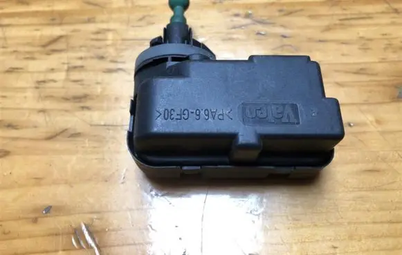 Audi A4 S4 B6 8E 8H Headlight level adjustment motor 1J0941295F