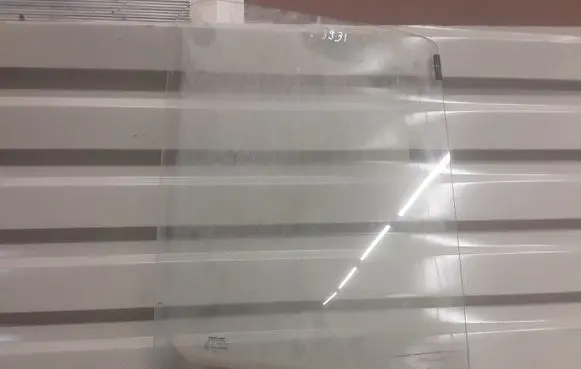 Fiat Ducato Front door window glass four-door