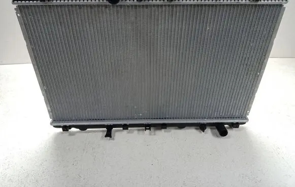 Toyota Camry Coolant radiator RNBC 1640003050 1640074750