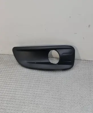 Citroen C4 II Front fog light trim/grill 9670285980