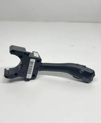 Volkswagen Golf IV Wiper control stalk 4B0953503H CZK0301202032