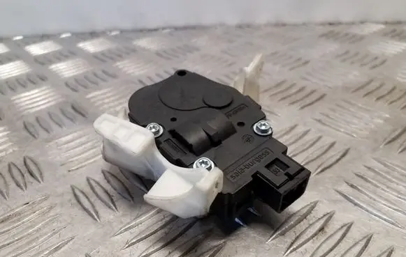 Audi A5 Sportback 8TA Air flap motor/actuator K9749006