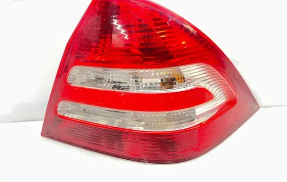 Mercedes-Benz C W203 Rear/tail lights 2038202064