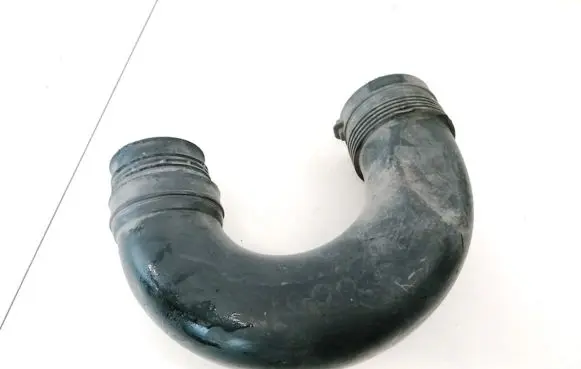 Volkswagen Touran I Air intake hose/pipe 1K0129618AC
