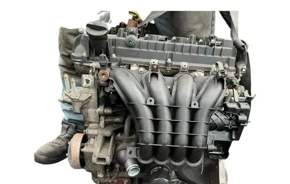 Mitsubishi Colt Engine 4A90 MN195895 0209533
