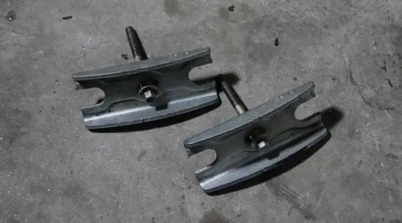 Fiat Ducato Engine mounting bracket