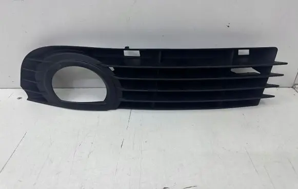 Audi A8 S8 D3 4E Front fog light trim/grill 4E0807681AD 4E0807681