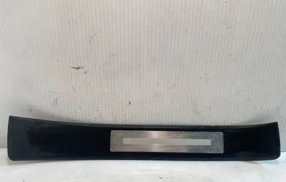 Audi A4 S4 B7 8E 8H Rear sill trim cover 8E0853376G