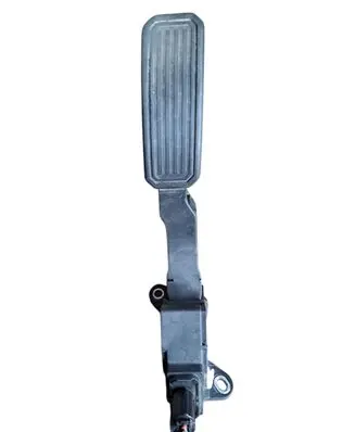 Toyota Auris 150 Accelerator throttle pedal 7811002010 08281B