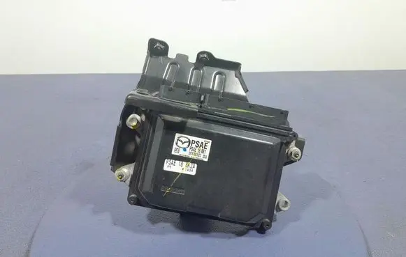 Mazda 3 III Engine control unit/module ECU PSAE18881