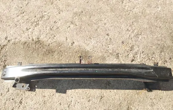 Volkswagen Golf V Front bumper cross member