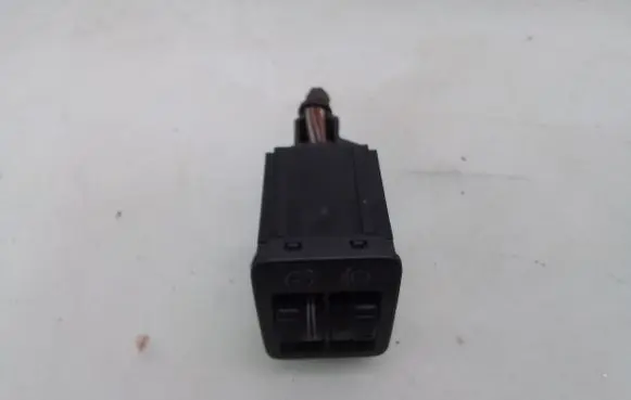 Volkswagen PASSAT B6 Headlight level height control switch