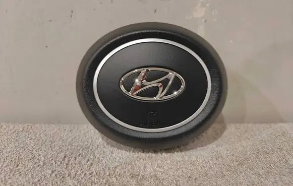 Hyundai Tucson IV NX4 Steering wheel airbag 0589P1000282