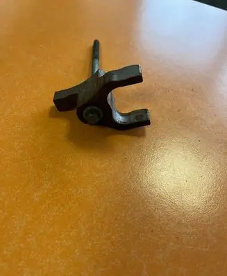 Land Rover Discovery Sport Fuel Injector clamp holder
