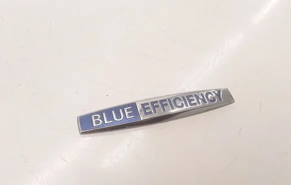 Mercedes-Benz C W204 Fender model badge letters 