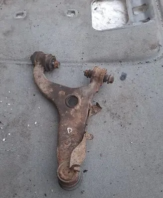 Subaru Outback Rear upper control arm/wishbone S00139R5