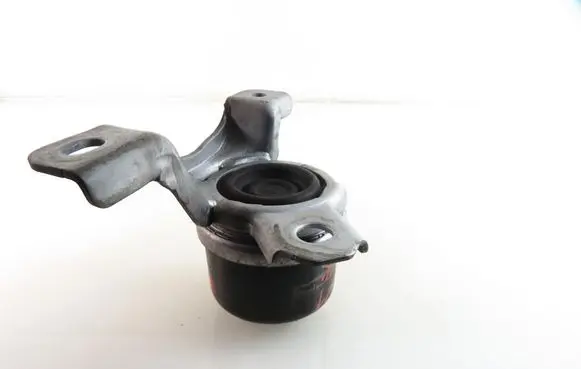 Volvo S60 Engine mount vacuum valve 30671245 6G926F012DD
