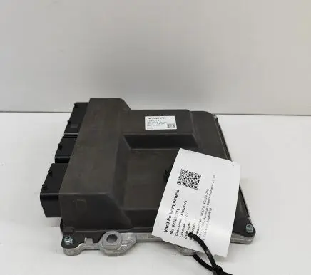 Volvo XC60 Engine control unit/module 32383797