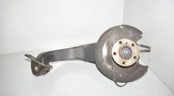 BMW 2 F45 Rear wheel hub 6851580 8842880 33308842880