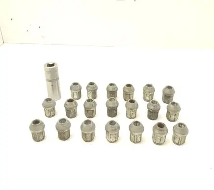 Nissan Navara D23 Nuts/bolts 