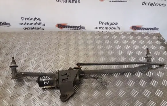 Iveco Daily 30.8 - 9 Front wiper linkage and motor