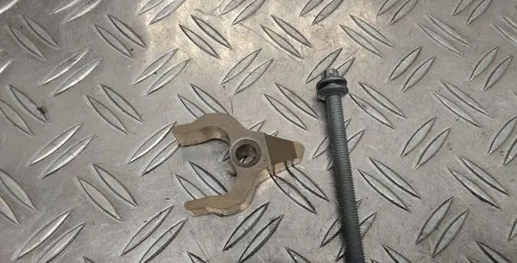 Toyota Verso Fuel Injector clamp holder