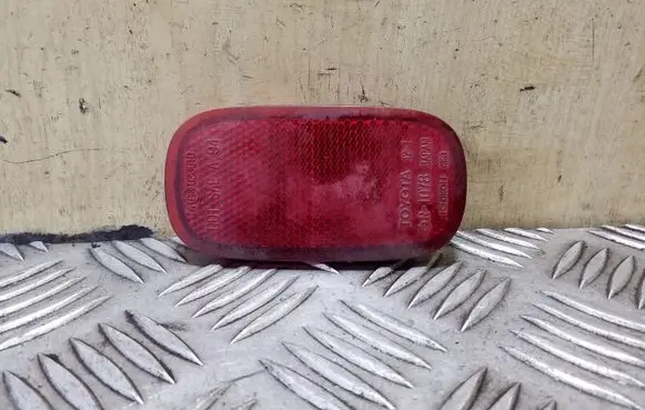 Toyota RAV 4 (XA20) Rear tail light reflector E13023616
