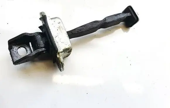 Skoda Octavia Mk2 (1Z) Rear door check strap stopper 1u0837885b