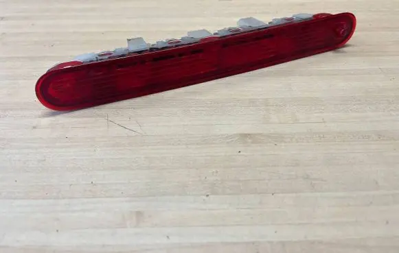 Citroen C3 Aircross Third/center stoplight 9812257880