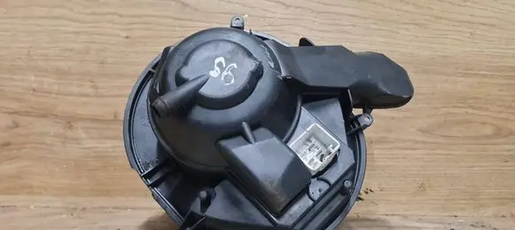 Volvo V70 Heater fan/blower 86577