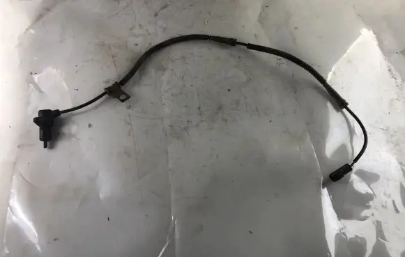 KIA Sorento ABS brake wheel speed sensor