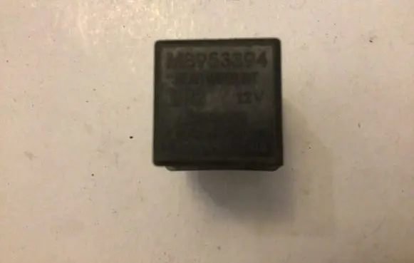 Mitsubishi Carisma Other relay MB953394