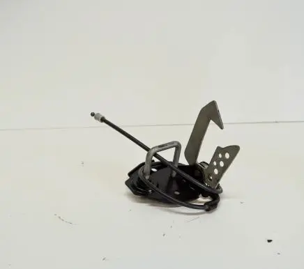 BMW 5 F10 F11 Engine bonnet/hood lock/latch loop/hook 7183764