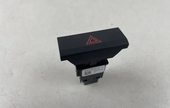 Seat Ateca Hazard light switch 5F0953235B