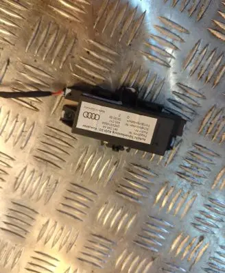 Audi A8 S8 D3 4E Door control unit/module 04E0919064 36129658 450011