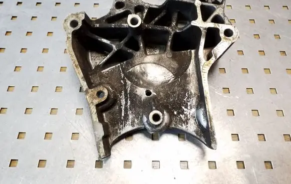 Fiat Croma Engine mounting bracket 55187676B813