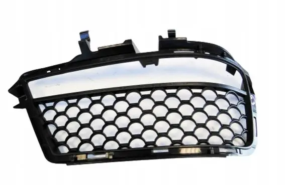 Mercedes-Benz S AMG W221 Front bumper lower grill A2218851953