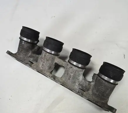 Volkswagen Golf VI Intake manifold 058133216D 2900300181