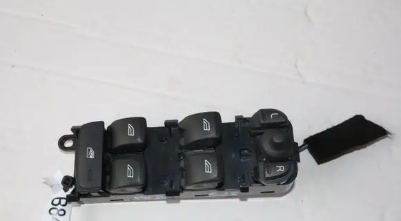 Volvo V40 Electric window control switch 31376495