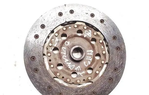 Mitsubishi Lancer X Clutch pressure plate 24504