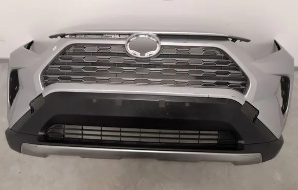 Toyota RAV 4 (XA50) Front bumper 