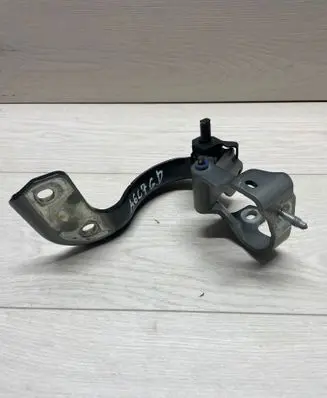 Audi A6 S6 C7 4G Tailgate/trunk/boot hinge 4g9827300
