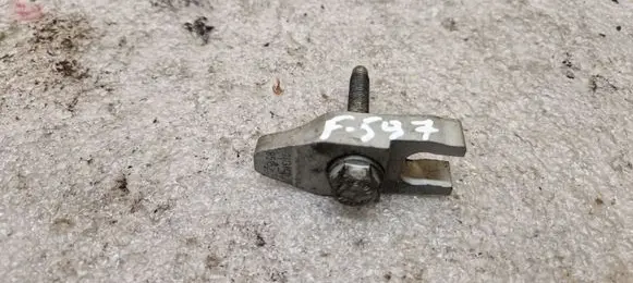 Opel Astra K Fuel Injector clamp holder 85152 1113140