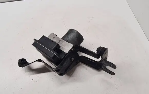 BMW 5 E60 E61 ABS Pump 6775740 6775742