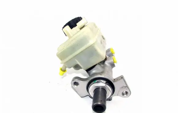 Mercedes-Benz A W168 Master brake cylinder 1684300302