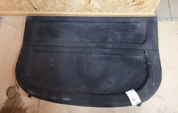 Parcel shelf