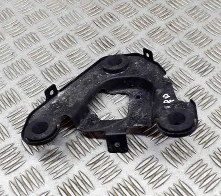 Maserati Levante Air filter cleaner box bracket assembly 670038730