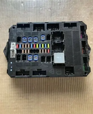 Jaguar XF Fuse module 8X2T14B476AD WA0016 7340955430