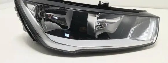 Audi A1 Headlight/headlamp 8XA
